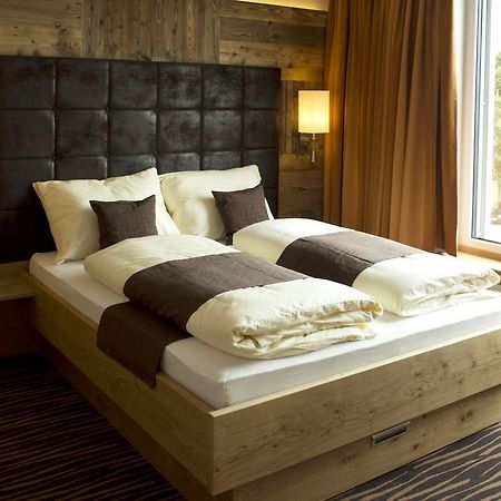 Alpenflair Hotel Бухлое Стая снимка