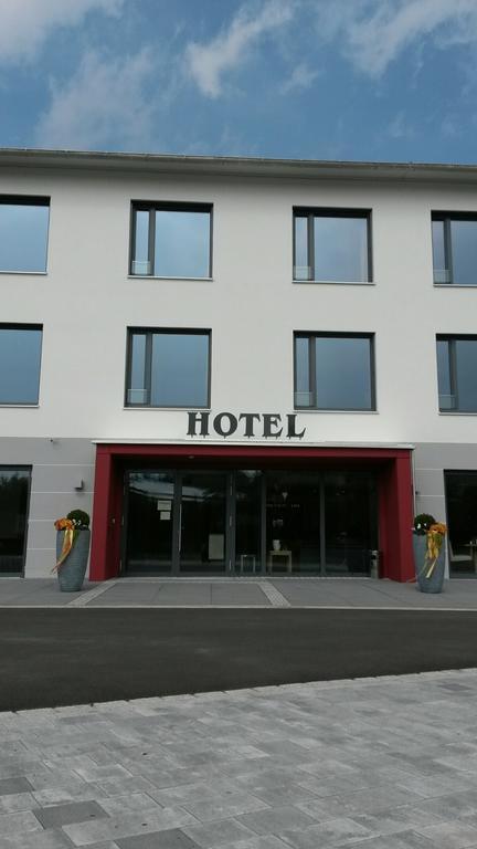 Alpenflair Hotel Бухлое Стая снимка