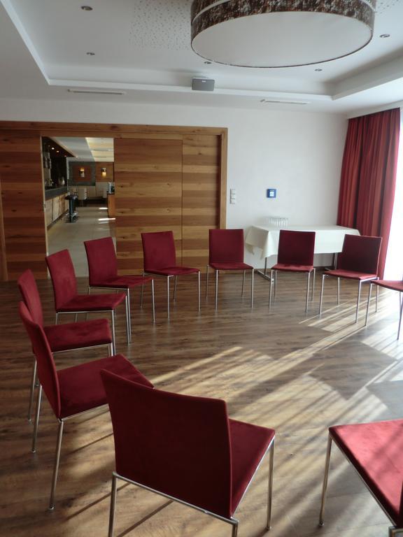 Alpenflair Hotel Бухлое Екстериор снимка
